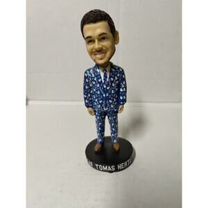 San Jose Sharks Bobblehead Hertl Holiday Suit 2018